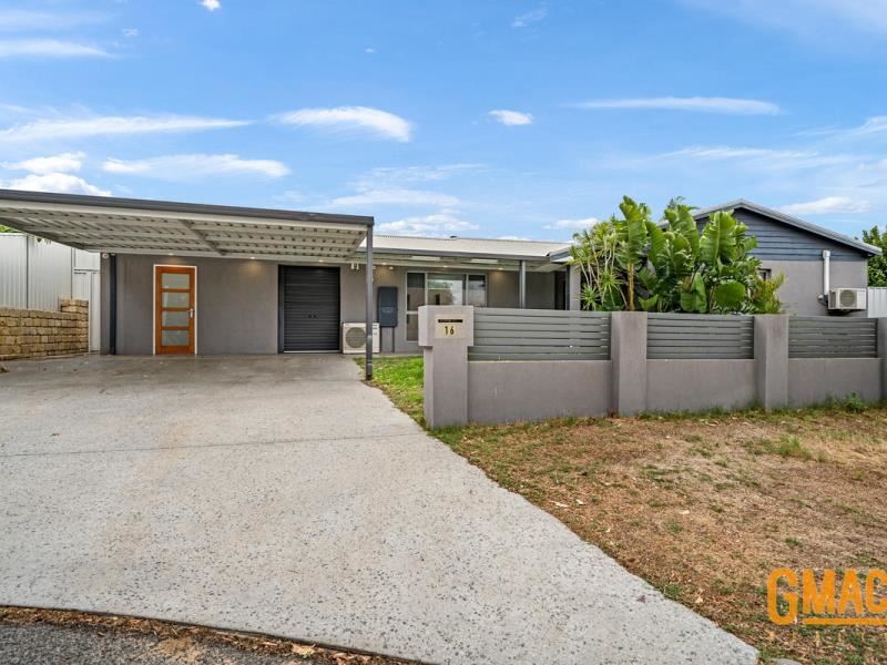 16 Thornton Retreat, Kinross