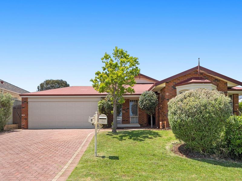 8 Bittern Lane, Beeliar