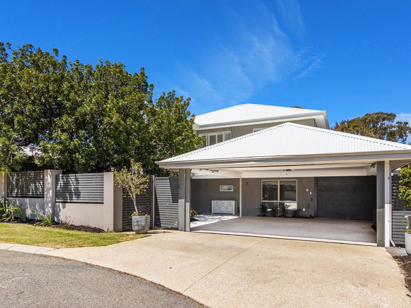 28 Retford Place, Carine WA 6020