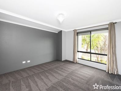 5 Poseidon Road, Byford WA 6122