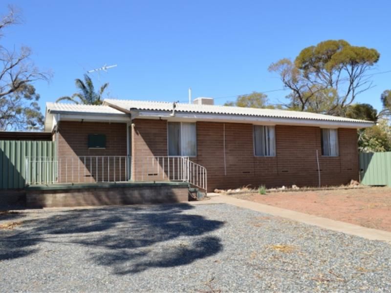 10 Canteen Crt, Kambalda East