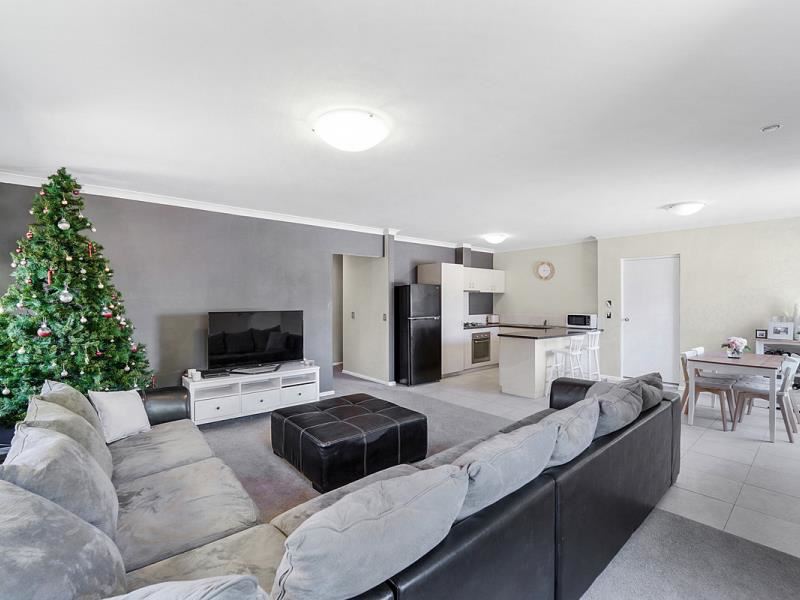 2 Kindra Way, Nollamara WA 6061