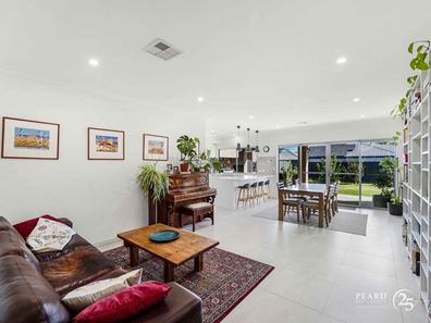 119 Wellington Road, Dianella WA 6059