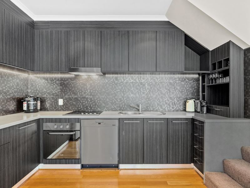 4/31 Pollard Street, Glendalough