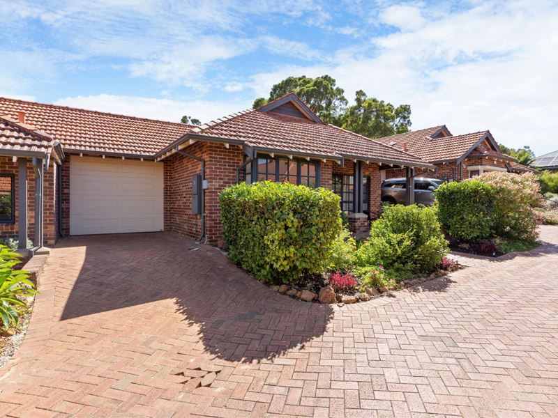 8/37 Central Road, Kalamunda
