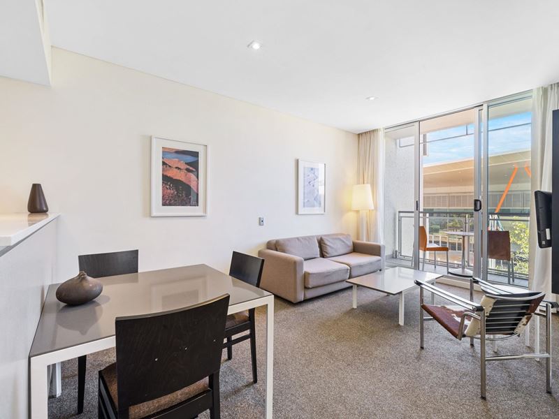 6/33 Mounts Bay Road, Perth