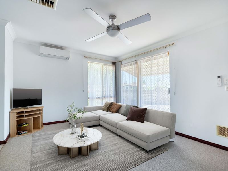 1/23B Redgum Way, Morley