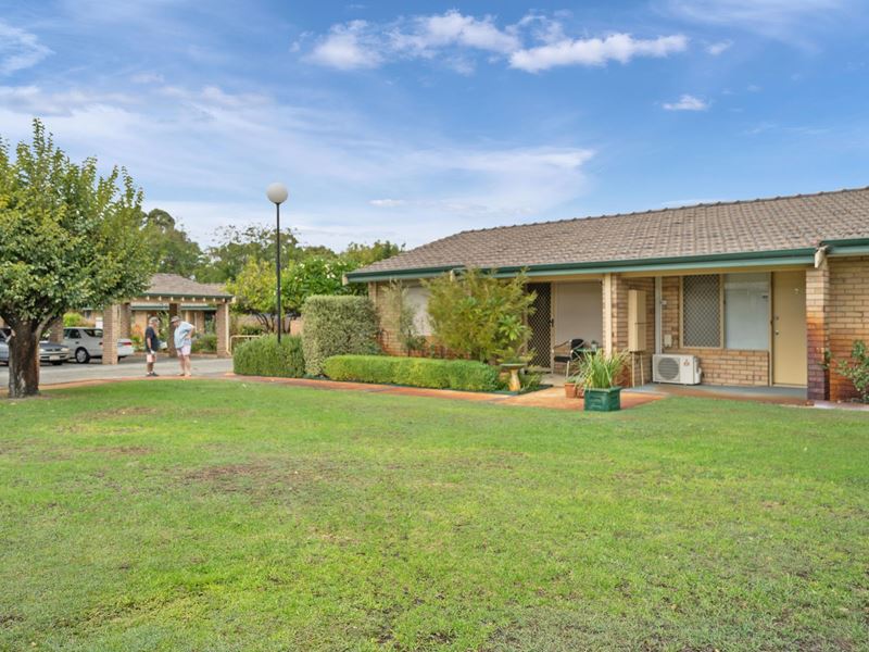 7/80-82 Henley Street, Como