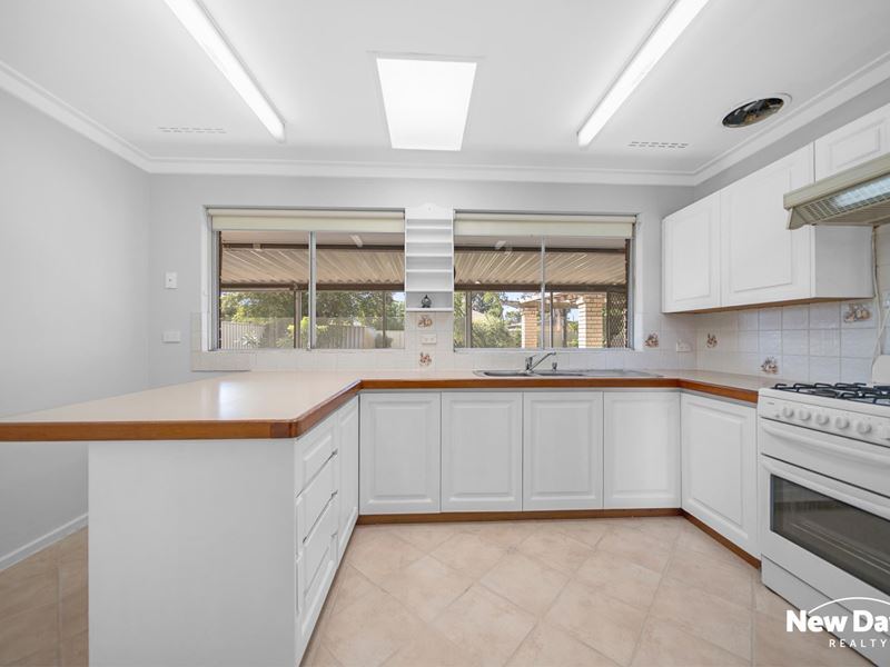 23 Tonbridge Way, Morley