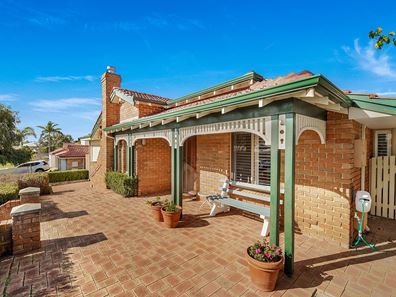 30 Aristride Avenue, Kallaroo WA 6025