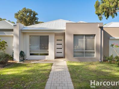 18 Thornbill Crescent, Coodanup WA 6210