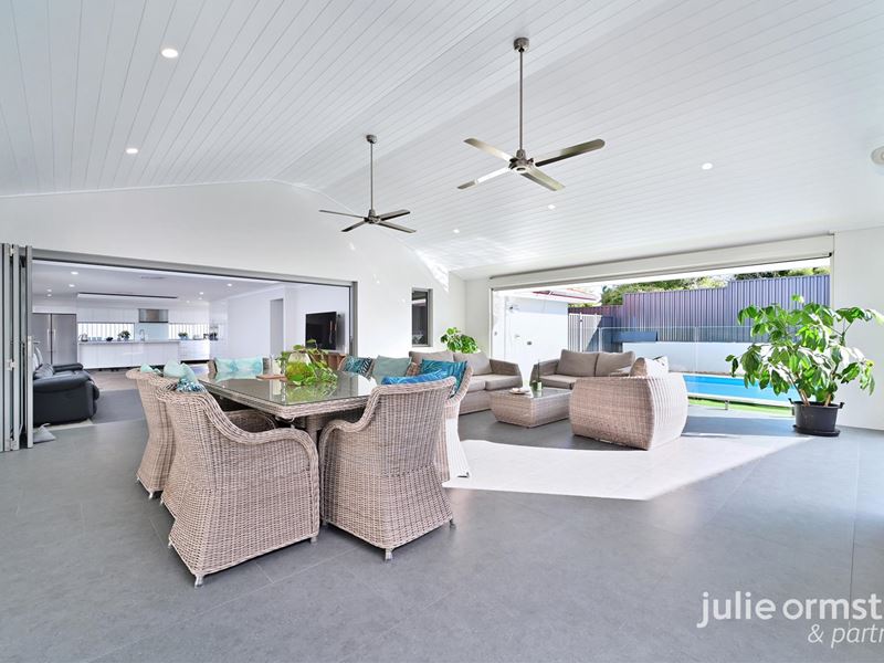 21 Ashton Rise, Woodvale