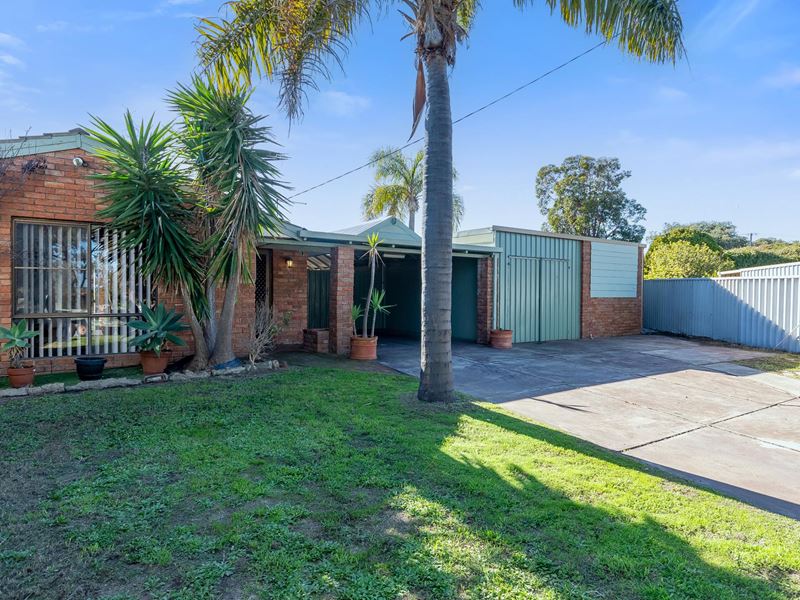 15 Parr Close, Padbury WA 6025