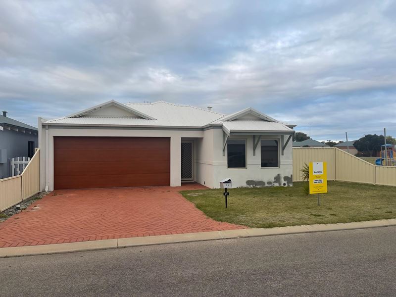 14 Damia Circle, Port Denison