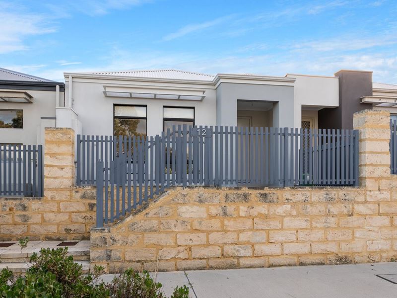12 Pickering Gardens, Alkimos