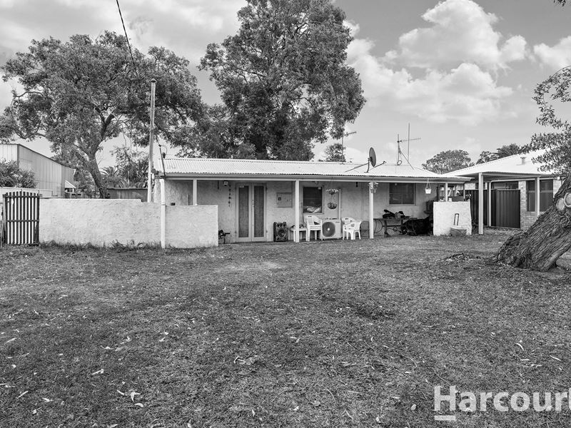 30 Cobblers Street, Falcon