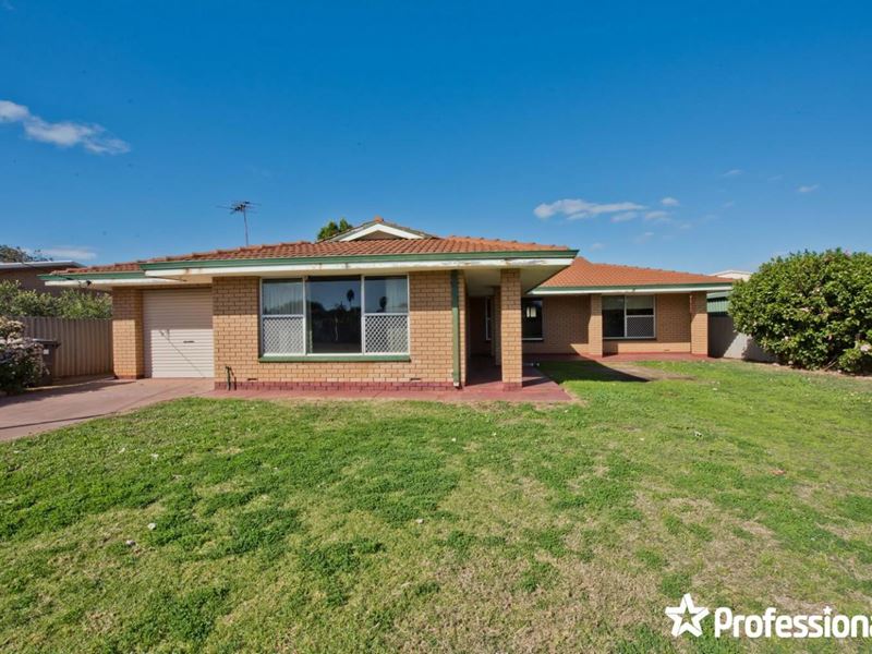 4 Gorgon Road, Sunset Beach WA 6530