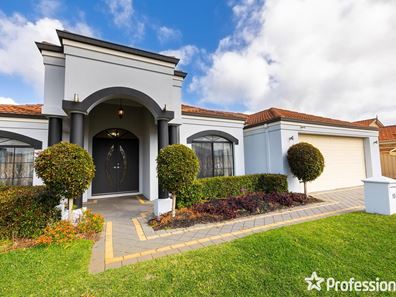 10 Christchurch Boulevard, Canning Vale WA 6155