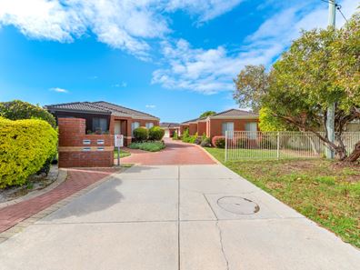 2/36 Farnham Way, Morley WA 6062