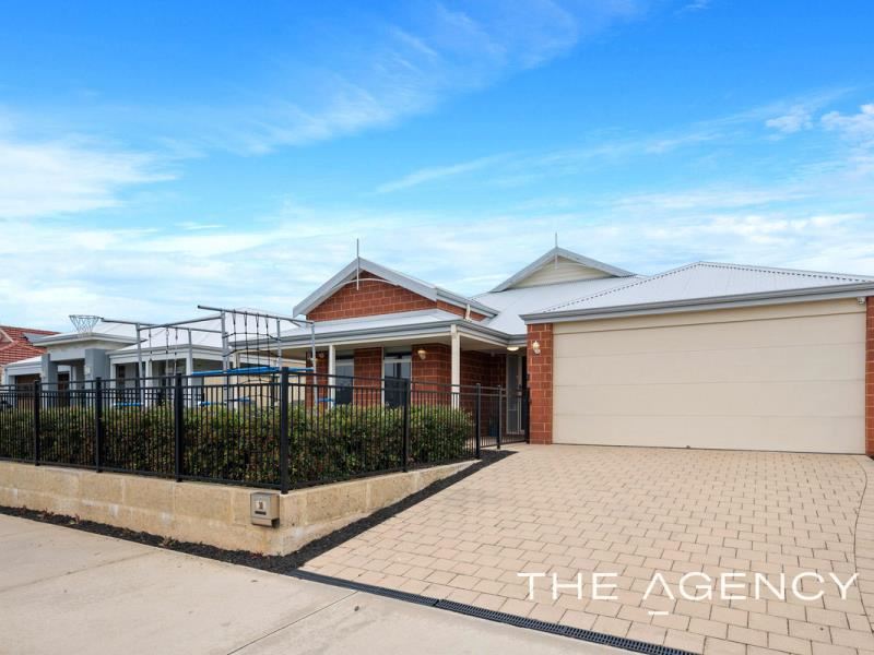 30 Eucalyptus Drive, Hammond Park