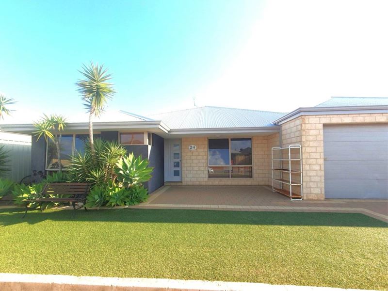 24 Beachcombers Hill, Glenfield