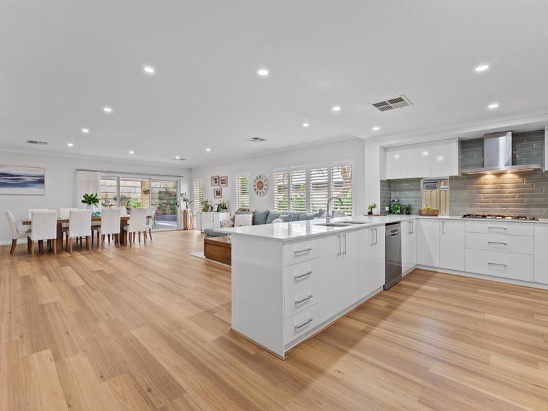 12 Twilight Ridge, Secret Harbour