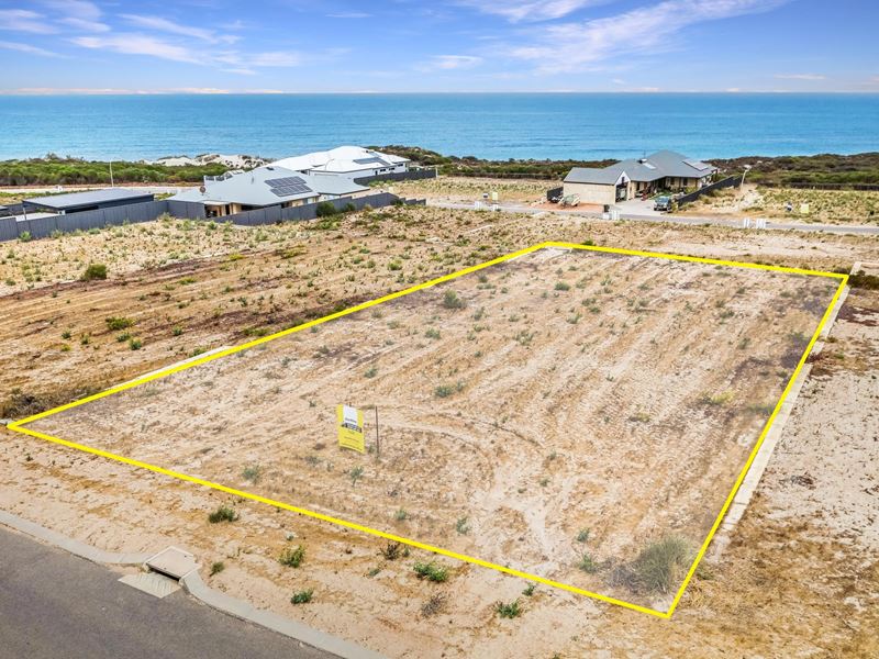 15 Grey Close, Dongara WA 6525