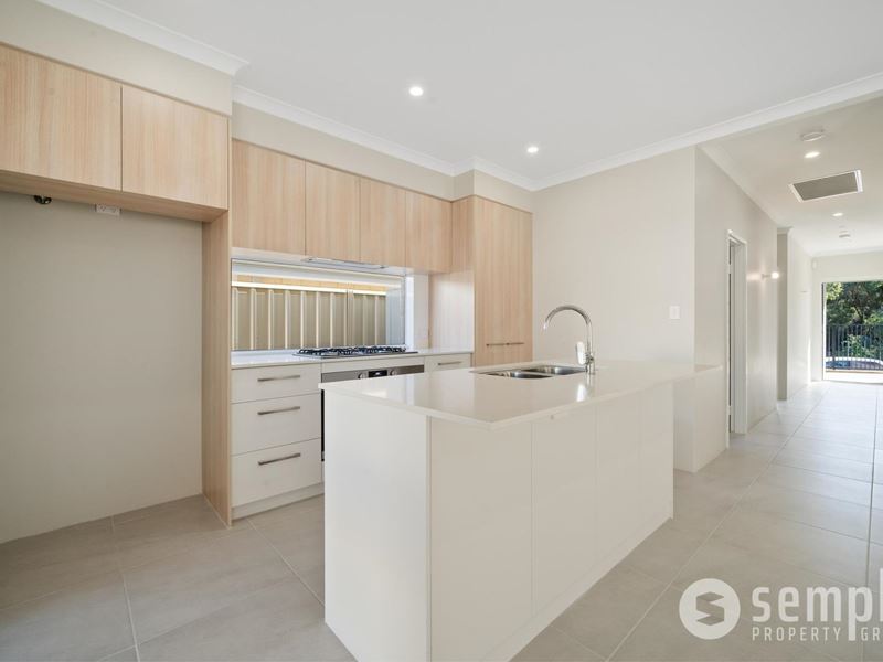 10 Montclair Crescent, Success