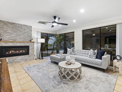 14 Negresco Turn, Currambine WA 6028