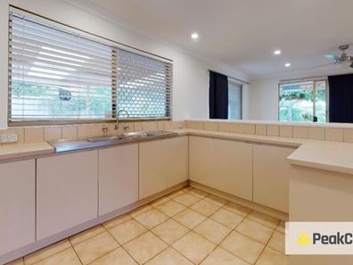 2 Conellan Terrace, Parmelia WA 6167