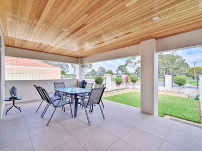 27 Driscoll Way, Morley WA 6062