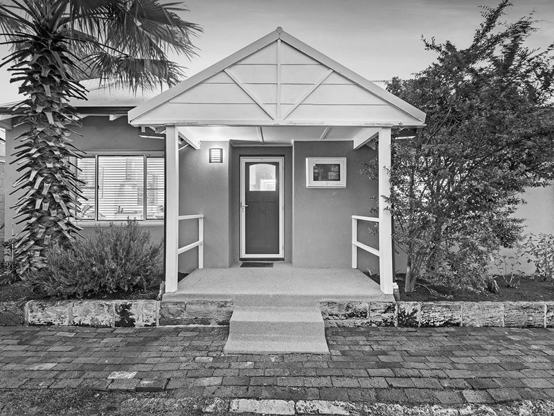 223 Ravenscar Street, Doubleview