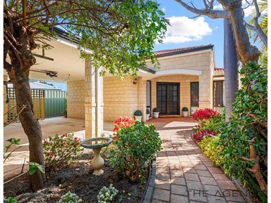 4 Spyglass Circle, Canning Vale WA 6155