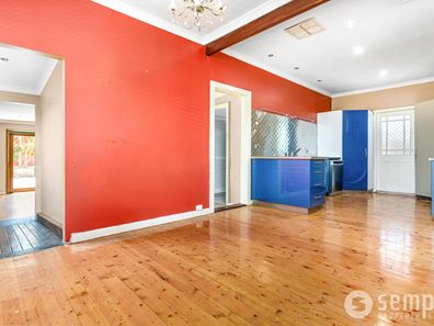 16 Ommanney Street, Hamilton Hill WA 6163