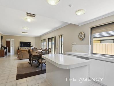 8 Aldwych Way, Joondalup WA 6027