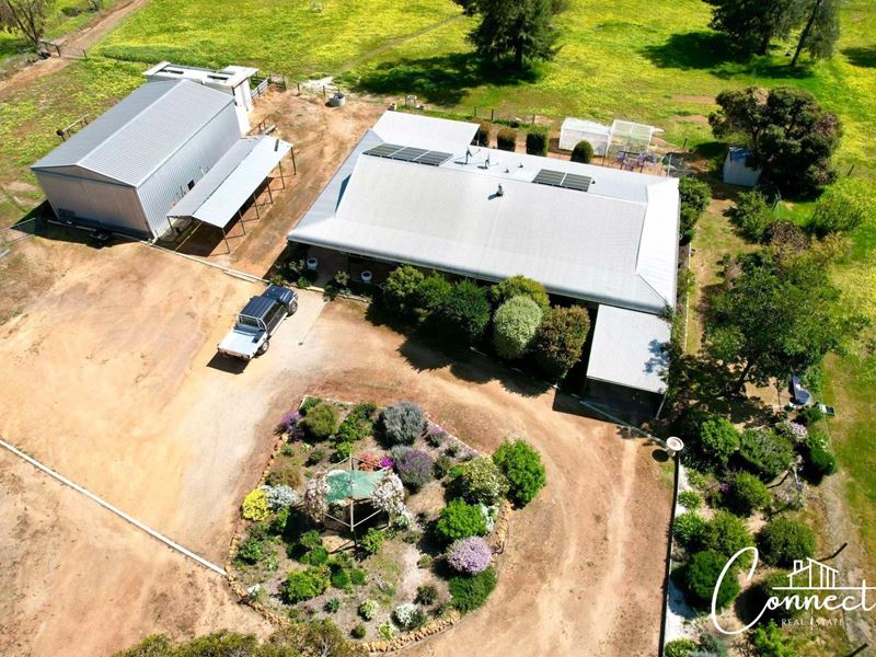 203 Carlin Road, Bakers Hill WA 6562