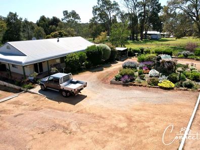 203 Carlin Road, Bakers Hill WA 6562