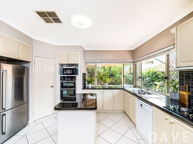 3 Whitepeak Place, Padbury WA 6025