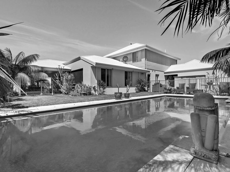 9 Guillardon Terrace, Madora Bay