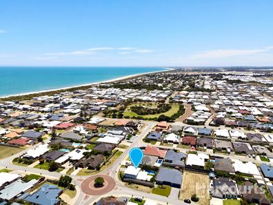 9 Guillardon Terrace, Madora Bay WA 6210