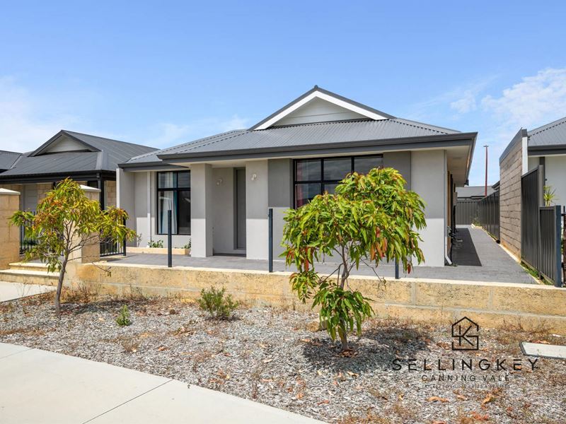 6 McKiviat Lane, Southern River