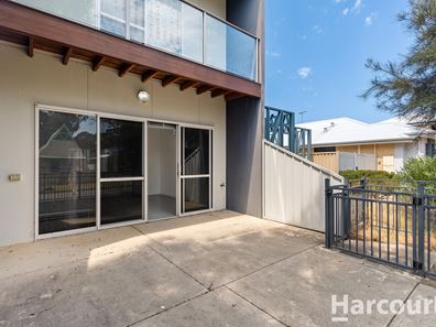 9/15 Kardan Loop, Falcon WA 6210