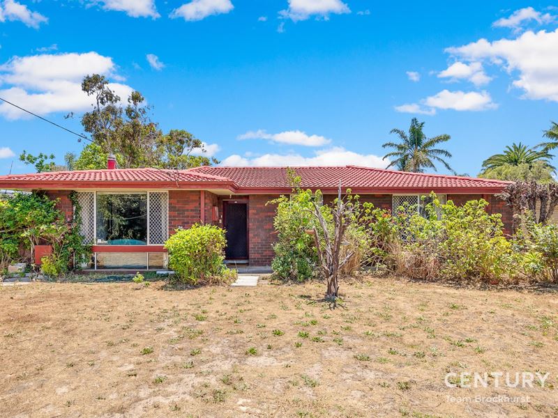 8 Geebung Street, Maddington WA 6109