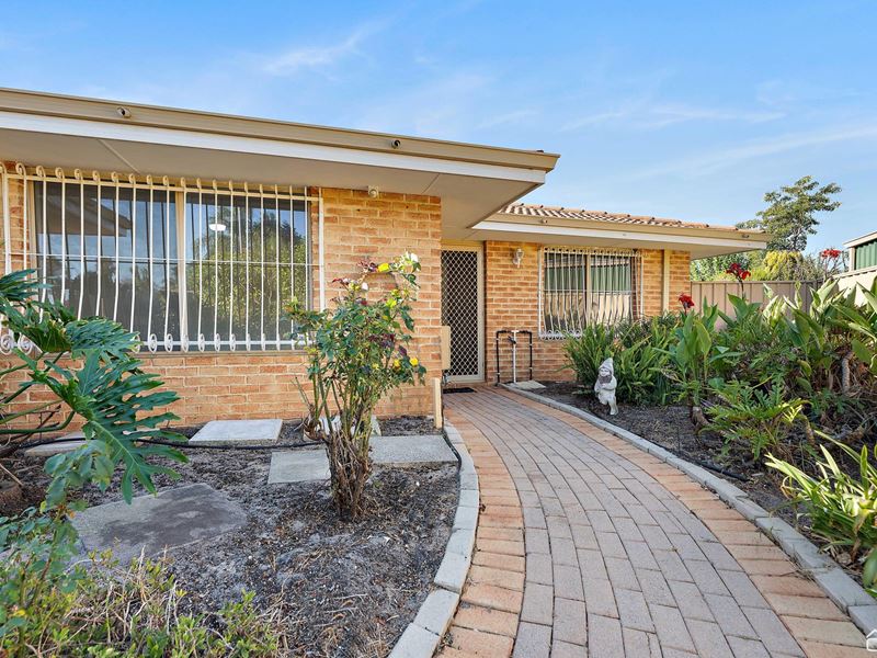 27B Sutcliffe Close, Seville Grove WA 6112