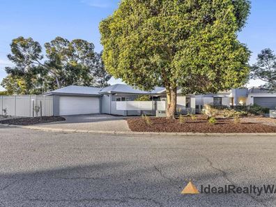 2A Dewey Street, Shelley WA 6148