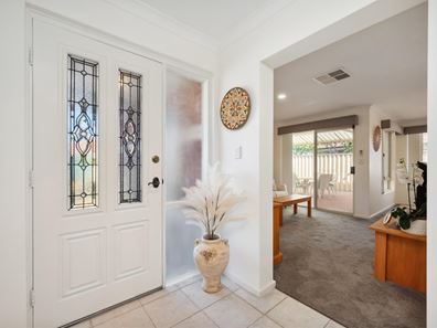 2/39 Challenger Avenue, Manning WA 6152