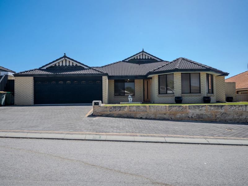 8 Buckden Street, Butler