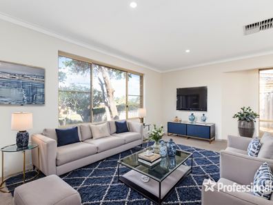 13 Bluebay Hill, Ballajura WA 6066