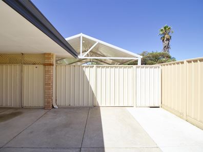 6 Nurrari Close, Waikiki WA 6169
