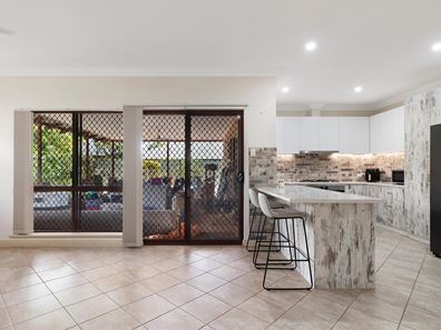 88 Radley Drive, Baynton WA 6714